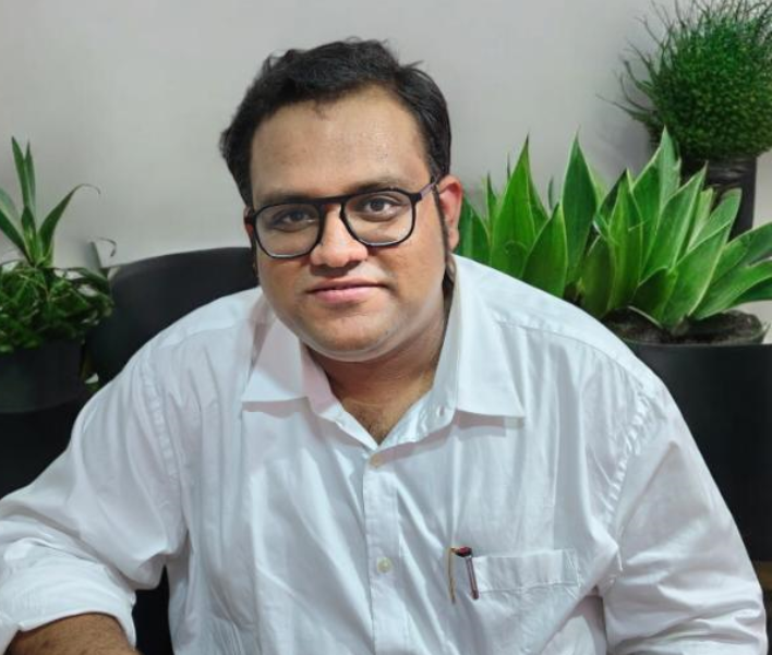 Dr. Sayar Chatterjee